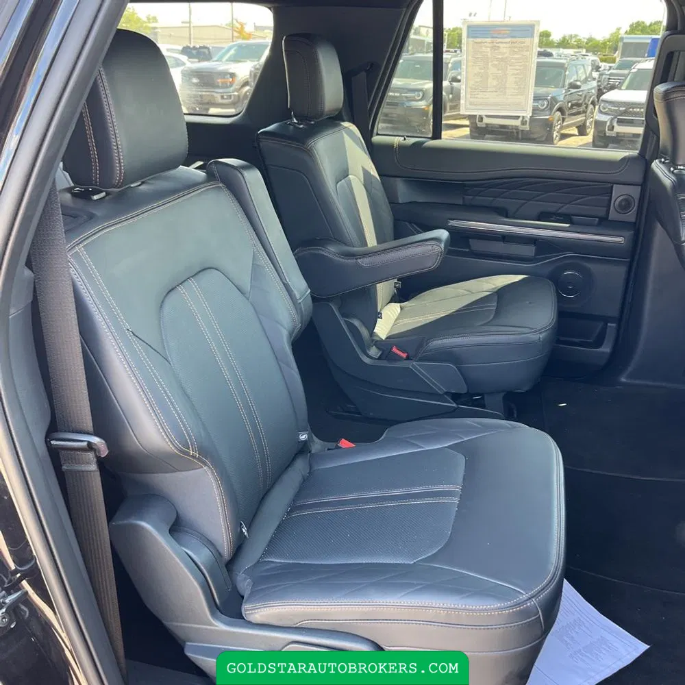 2024 Ford Expedition MAX Platinum