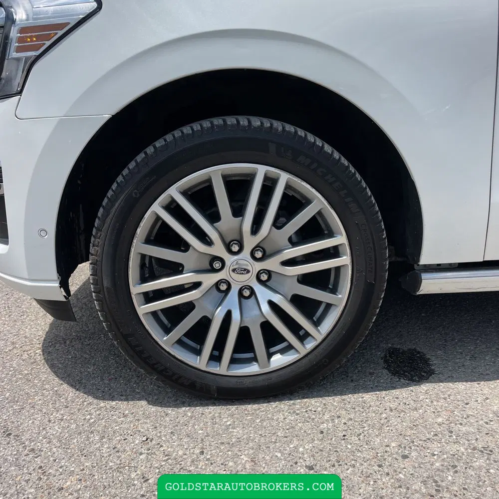 2022 Ford Expedition MAX Platinum