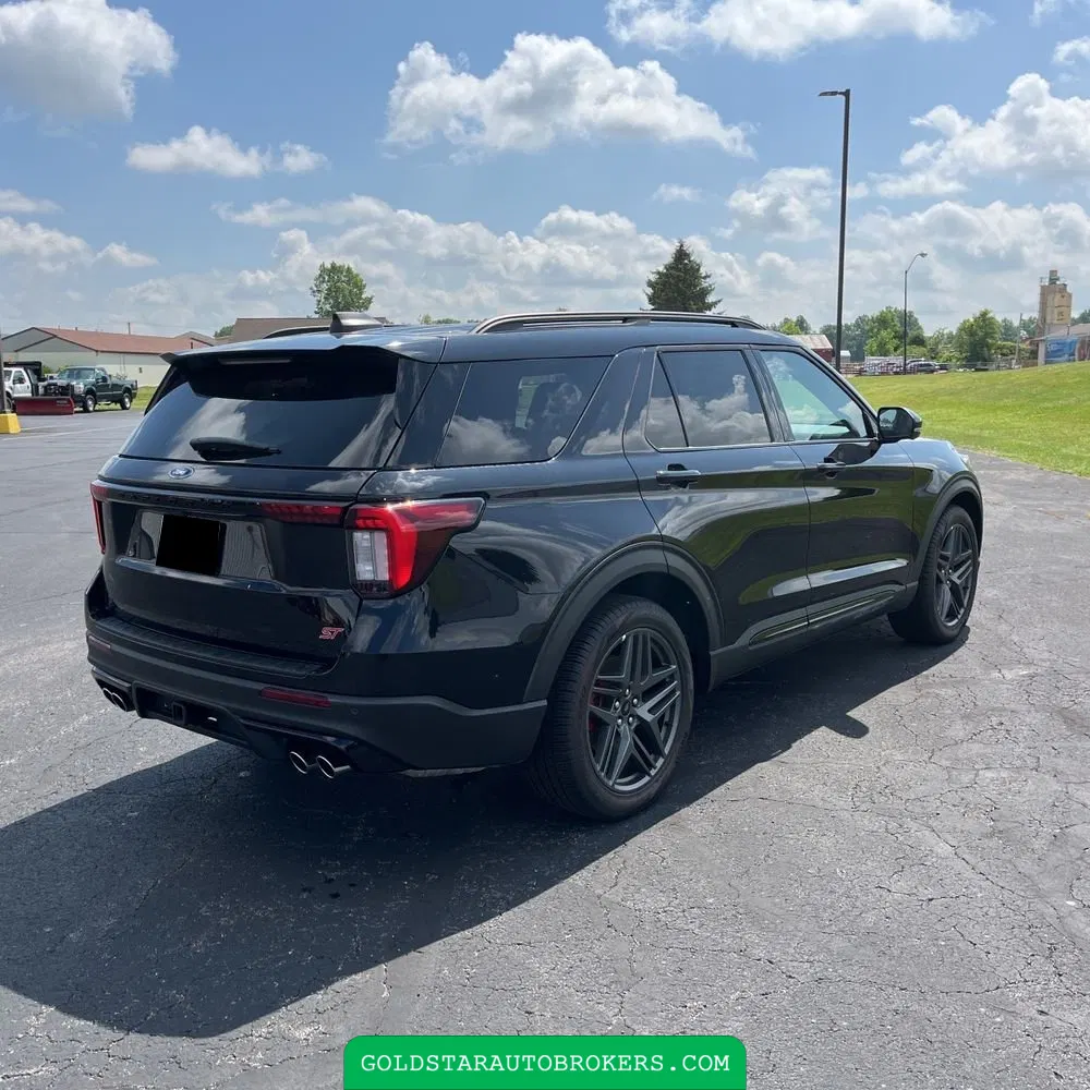 2025 Ford Explorer ST