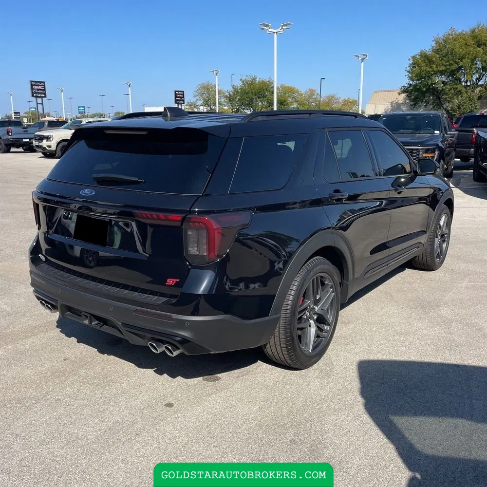 2025 Ford Explorer ST