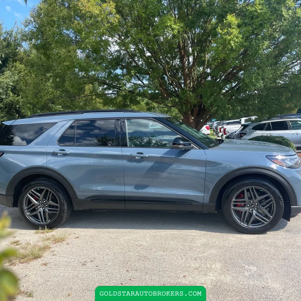 2025 Ford Explorer ST