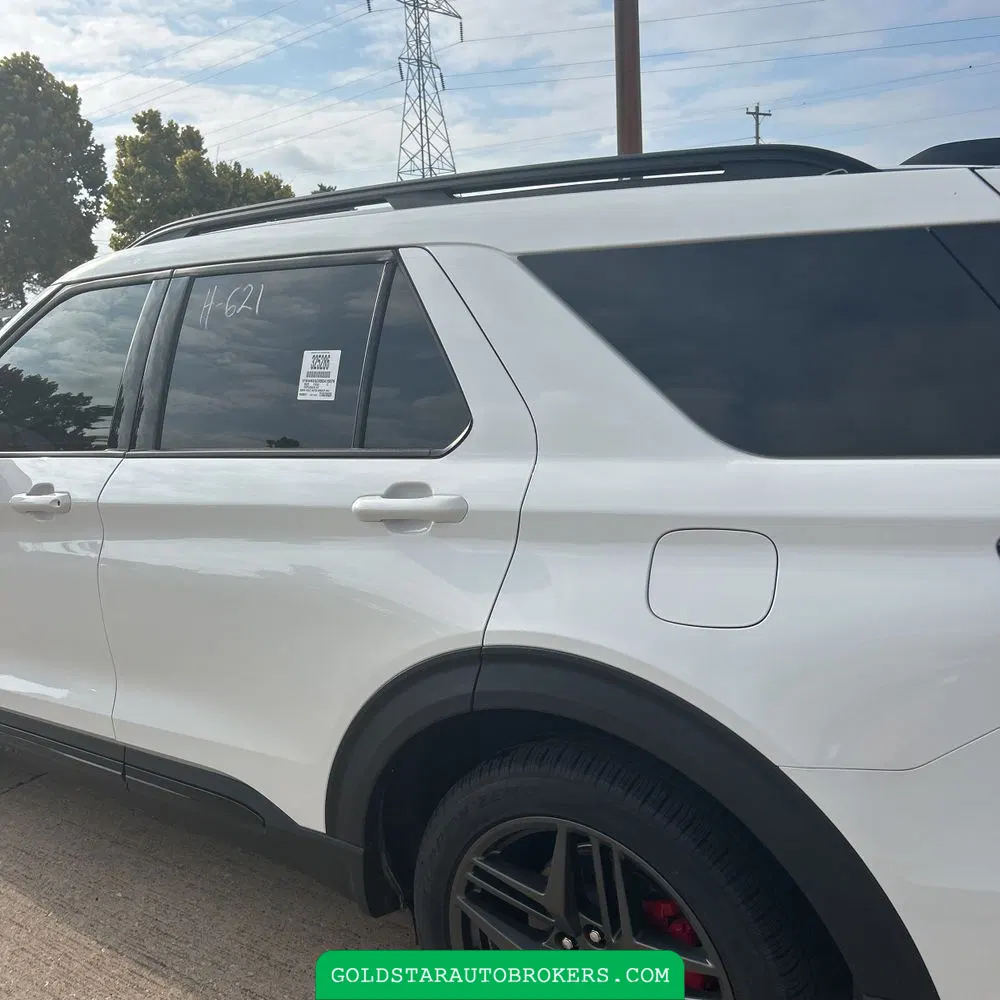 2025 Ford Explorer ST