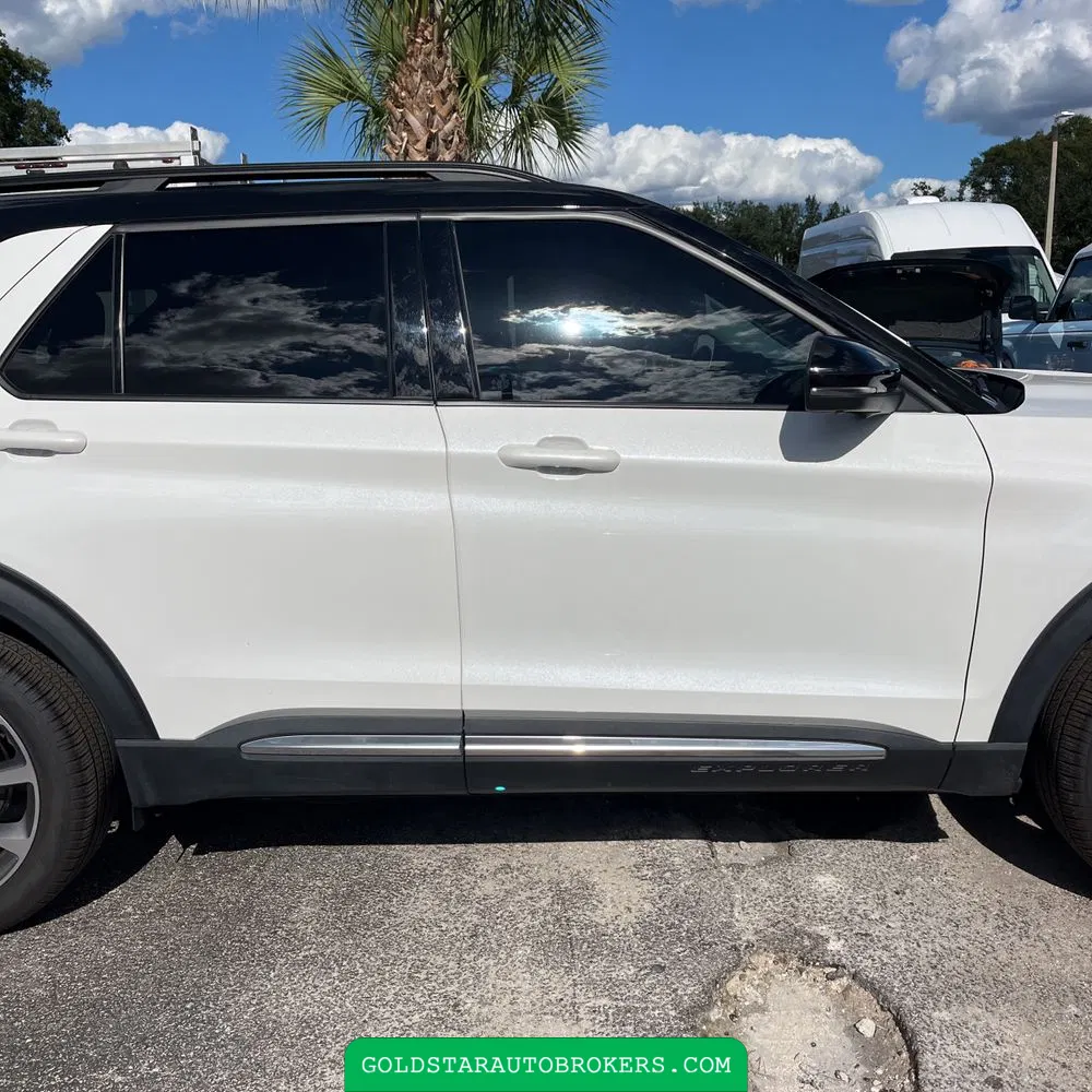 2025 Ford Explorer Platinum