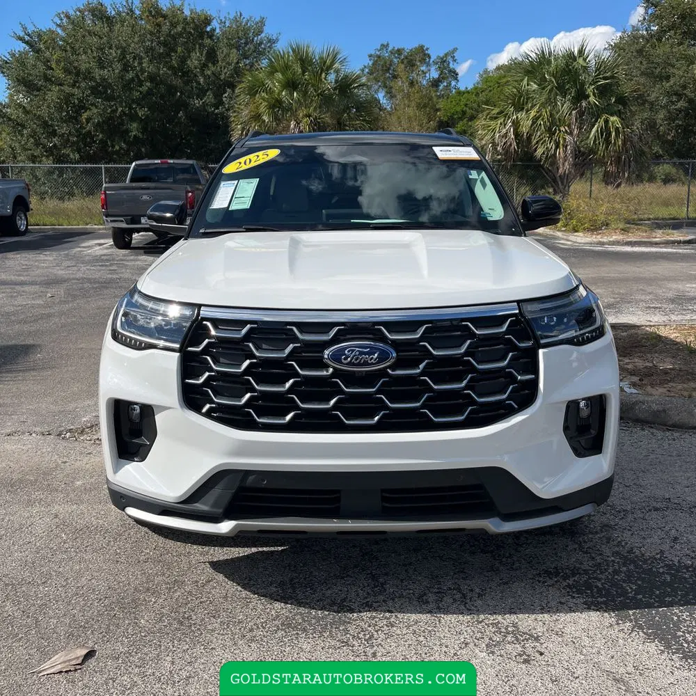 2025 Ford Explorer Platinum