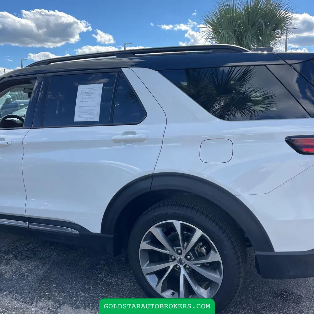 2025 Ford Explorer Platinum