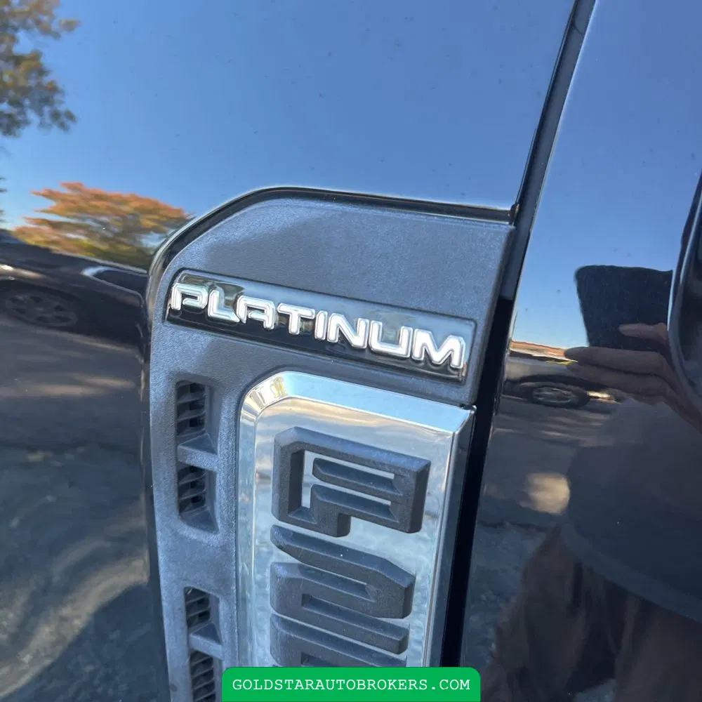 2023 Ford F250 S/D Platinum