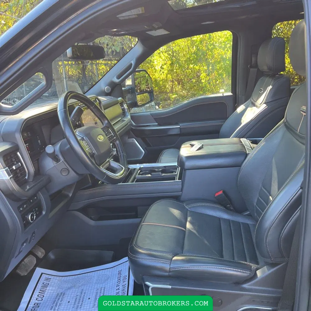 2023 Ford F250 S/D Platinum