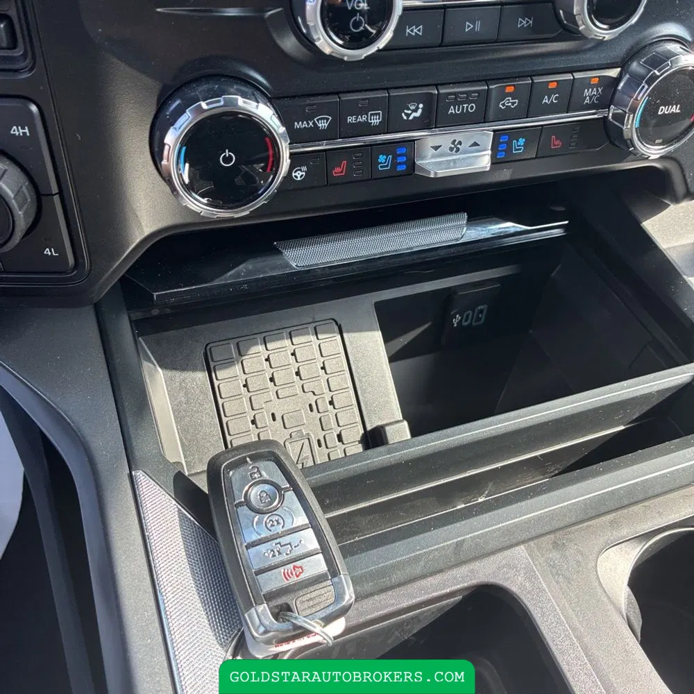 2024 Ford F250 S/D Lariat