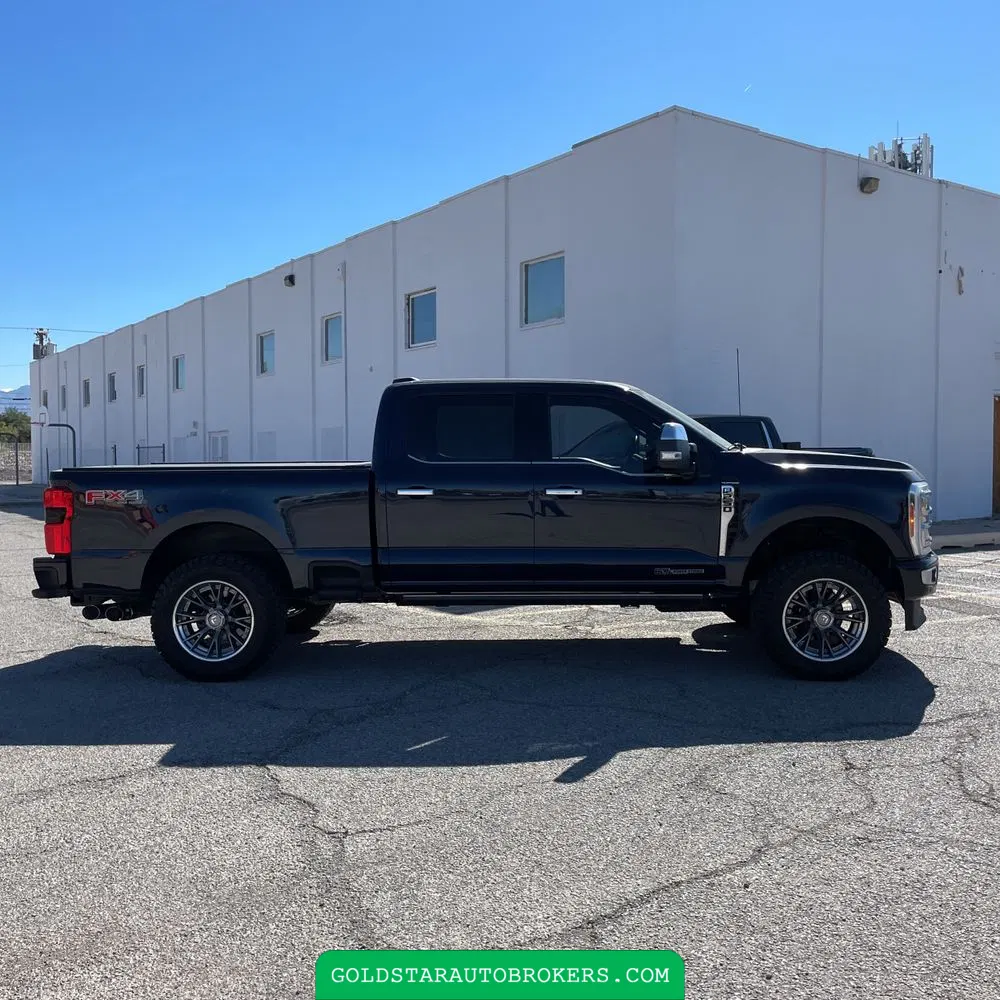 2023 Ford F250 S/D Platinum