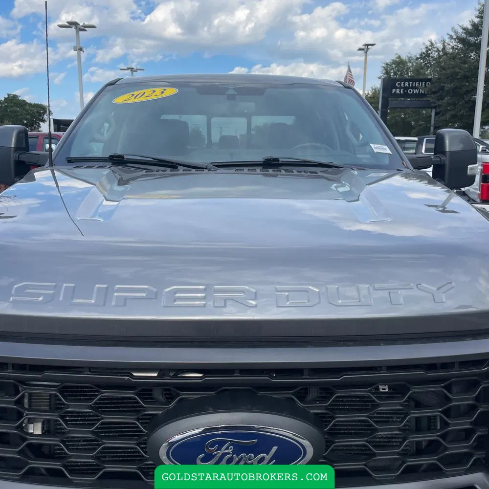 2023 Ford F250 S/D Lariat