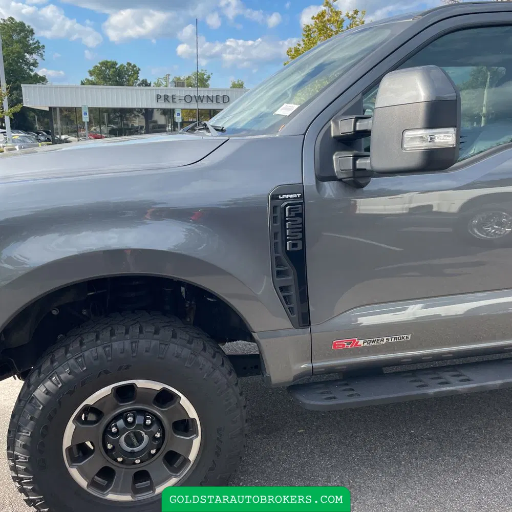 2023 Ford F250 S/D Lariat