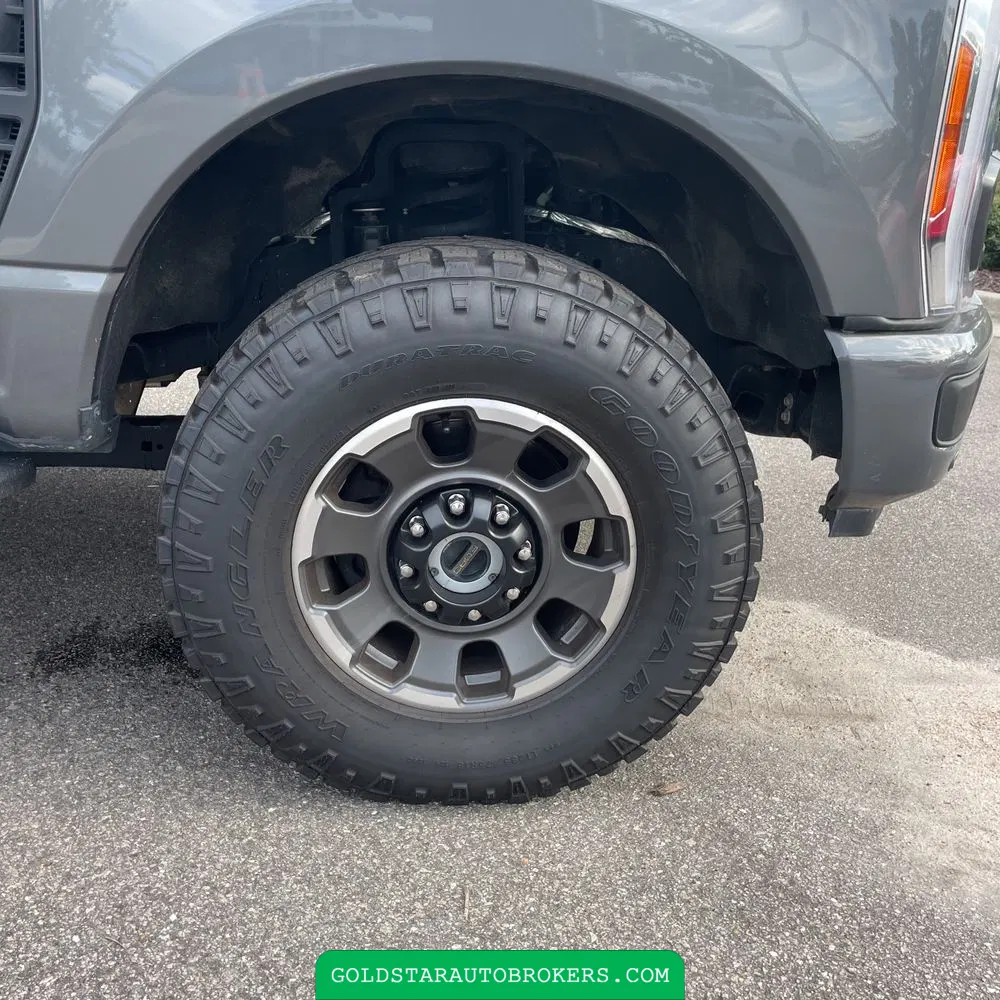 2023 Ford F250 S/D Lariat