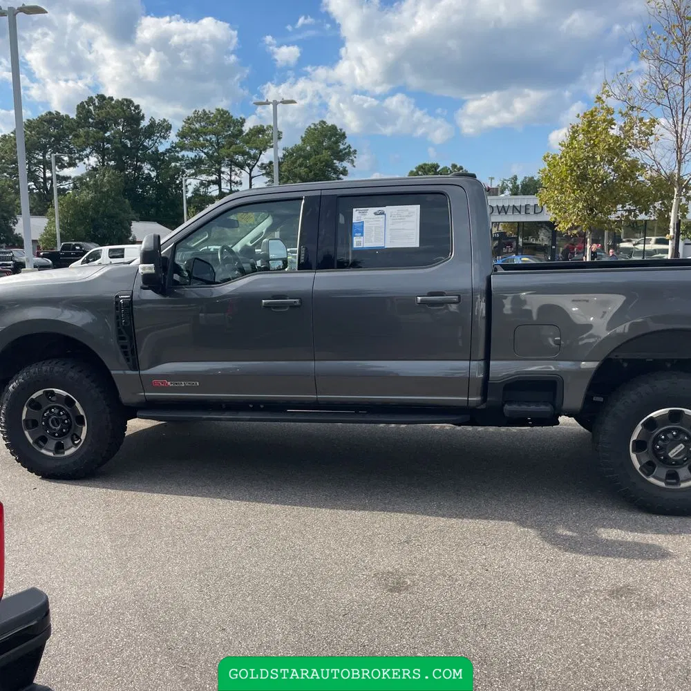 2023 Ford F250 S/D Lariat