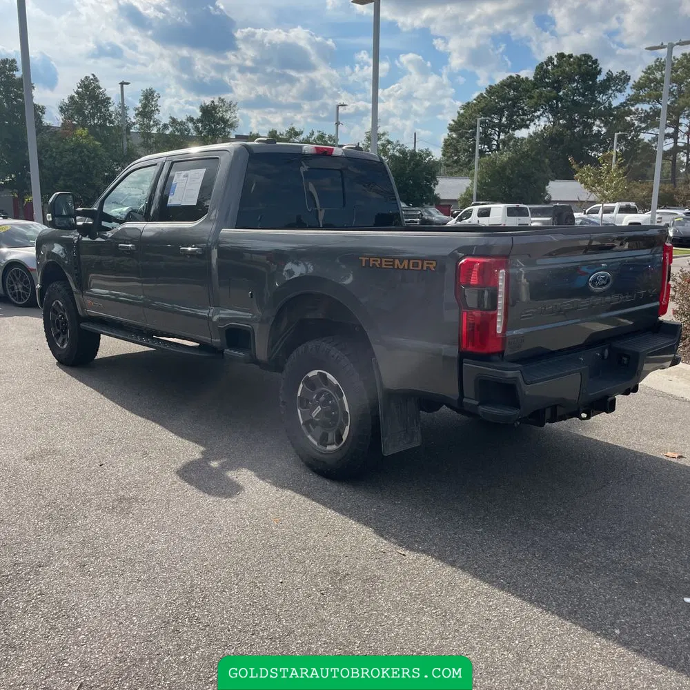 2023 Ford F250 S/D Lariat