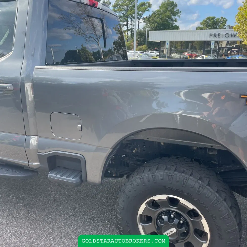 2023 Ford F250 S/D Lariat