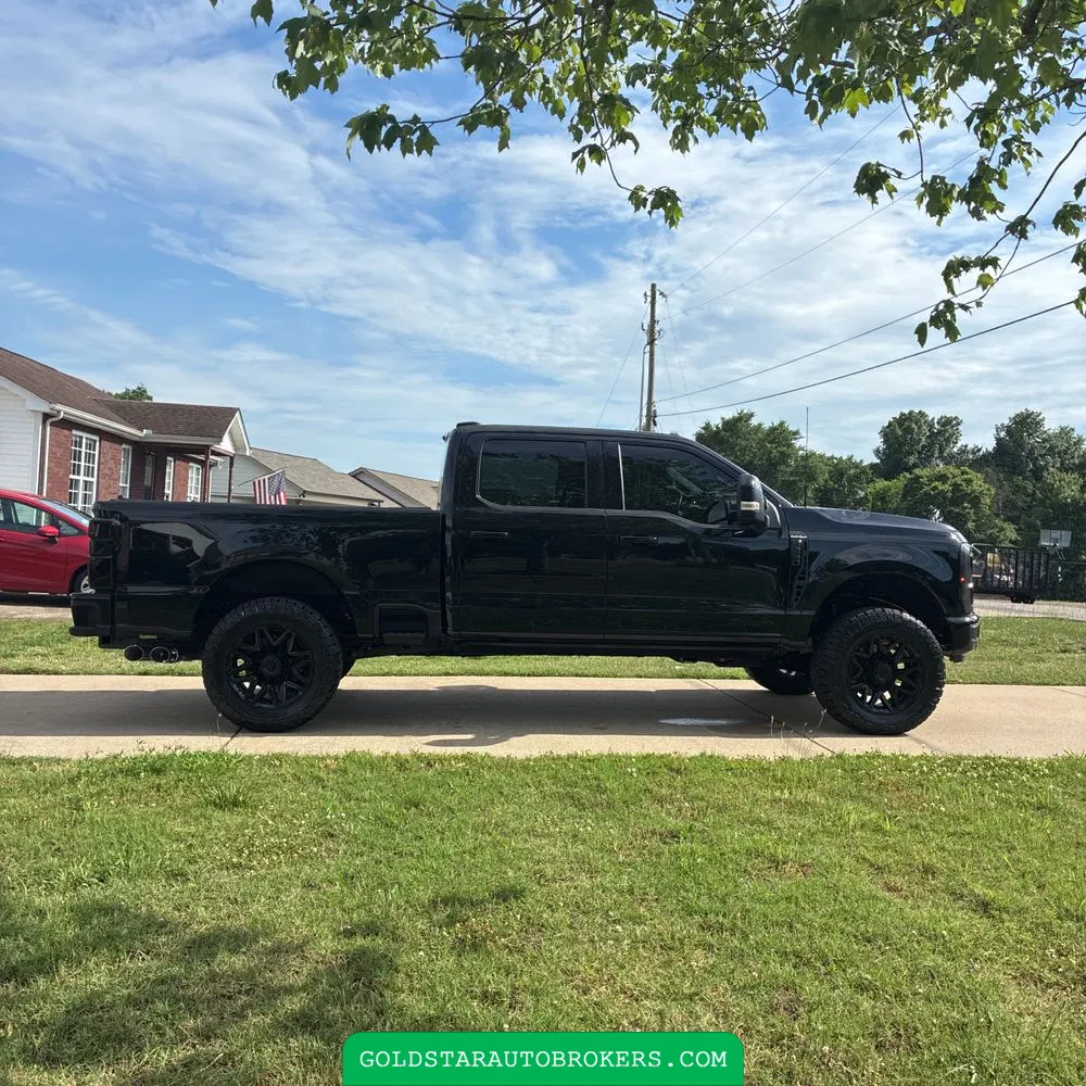 2025 Ford F-250 Super Duty Platinum