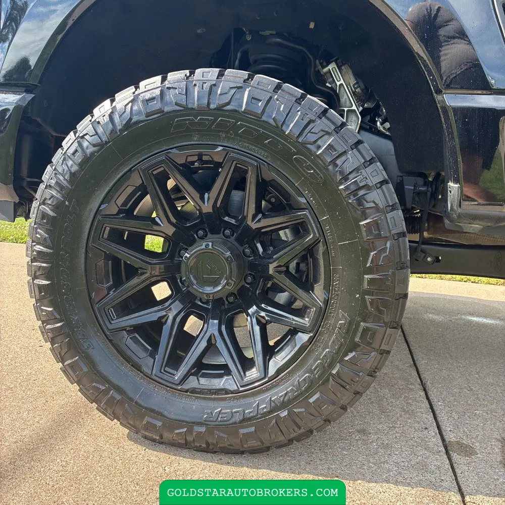 2025 Ford F-250 Super Duty Platinum