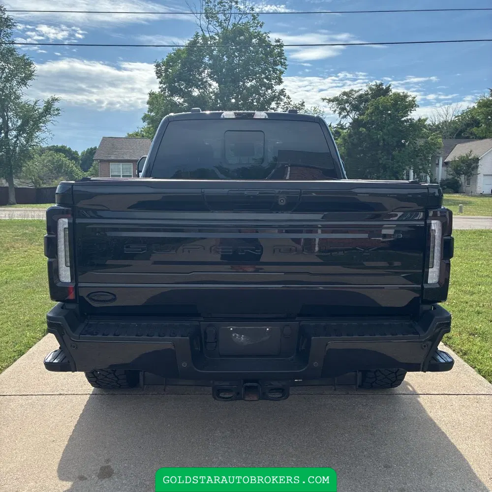 2025 Ford F-250 Super Duty Platinum
