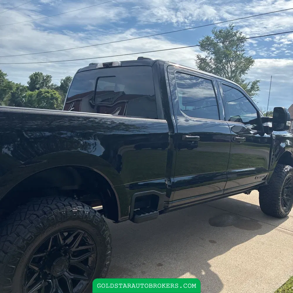 2025 Ford F-250 Super Duty Platinum