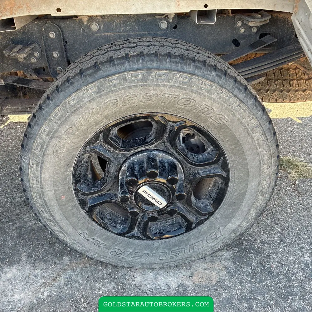 2025 Ford F-250 Super Duty XL