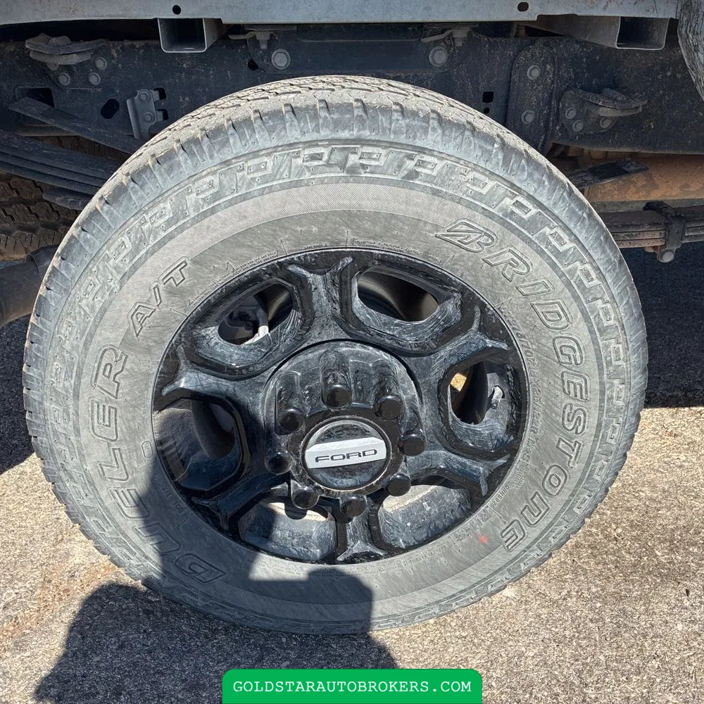 2025 Ford F-250 Super Duty XL