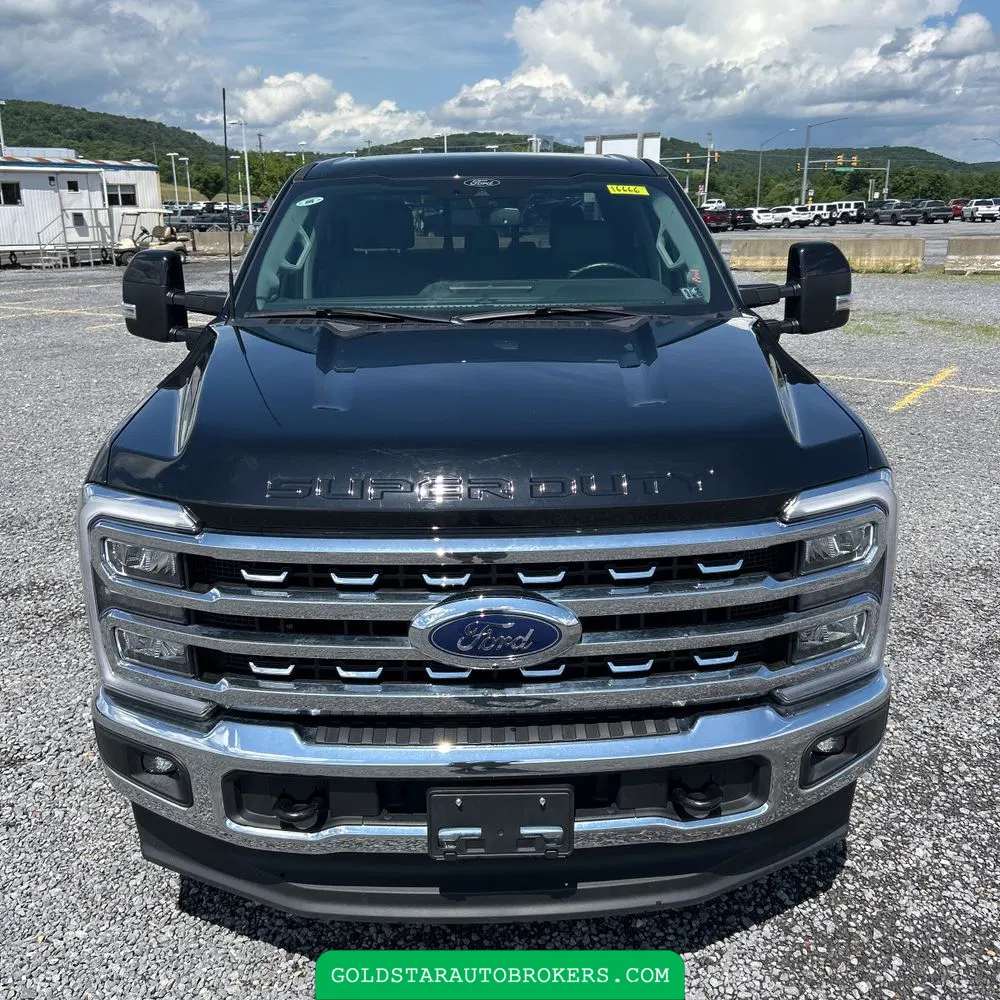 2024 Ford F350 S/D Lariat