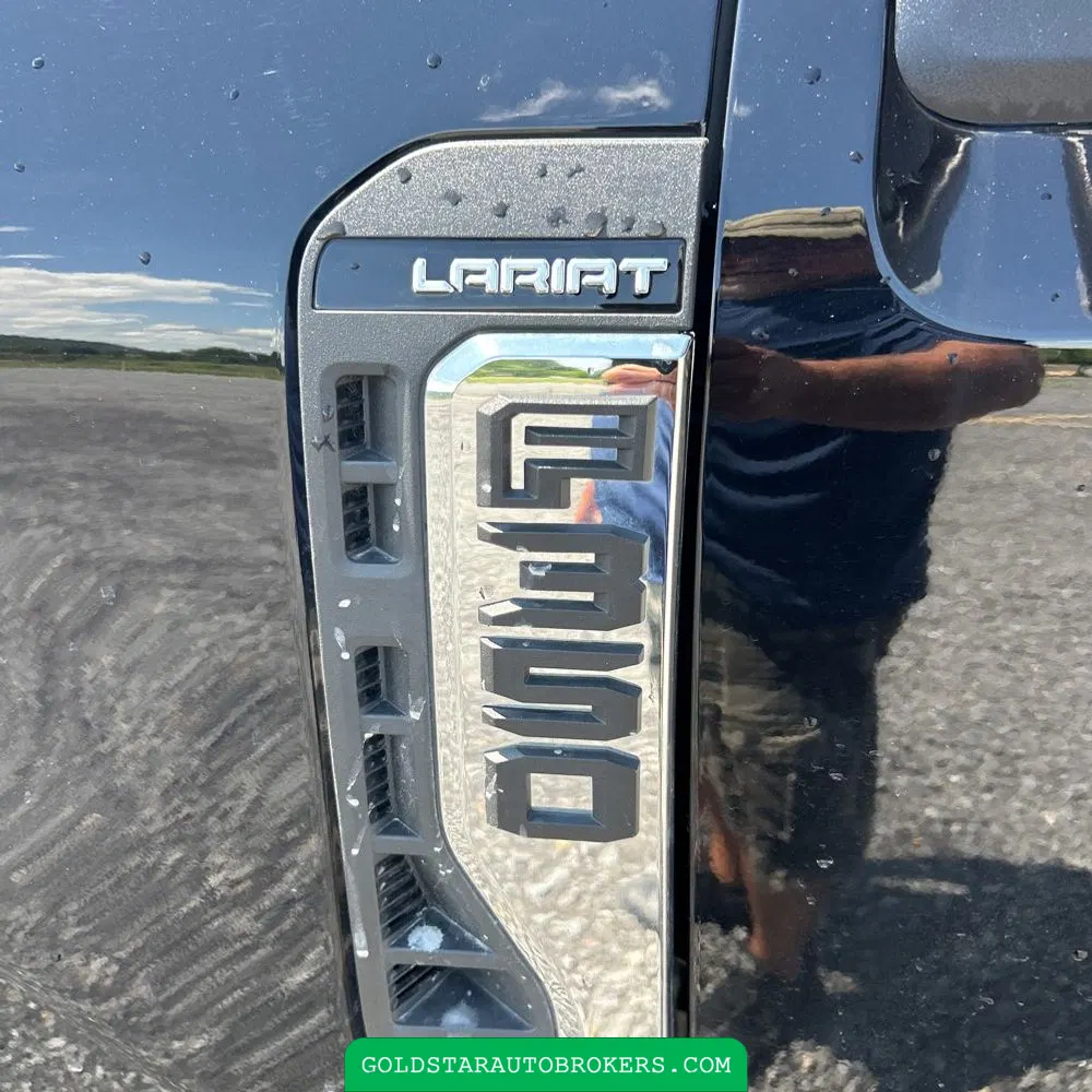 2024 Ford F350 S/D Lariat