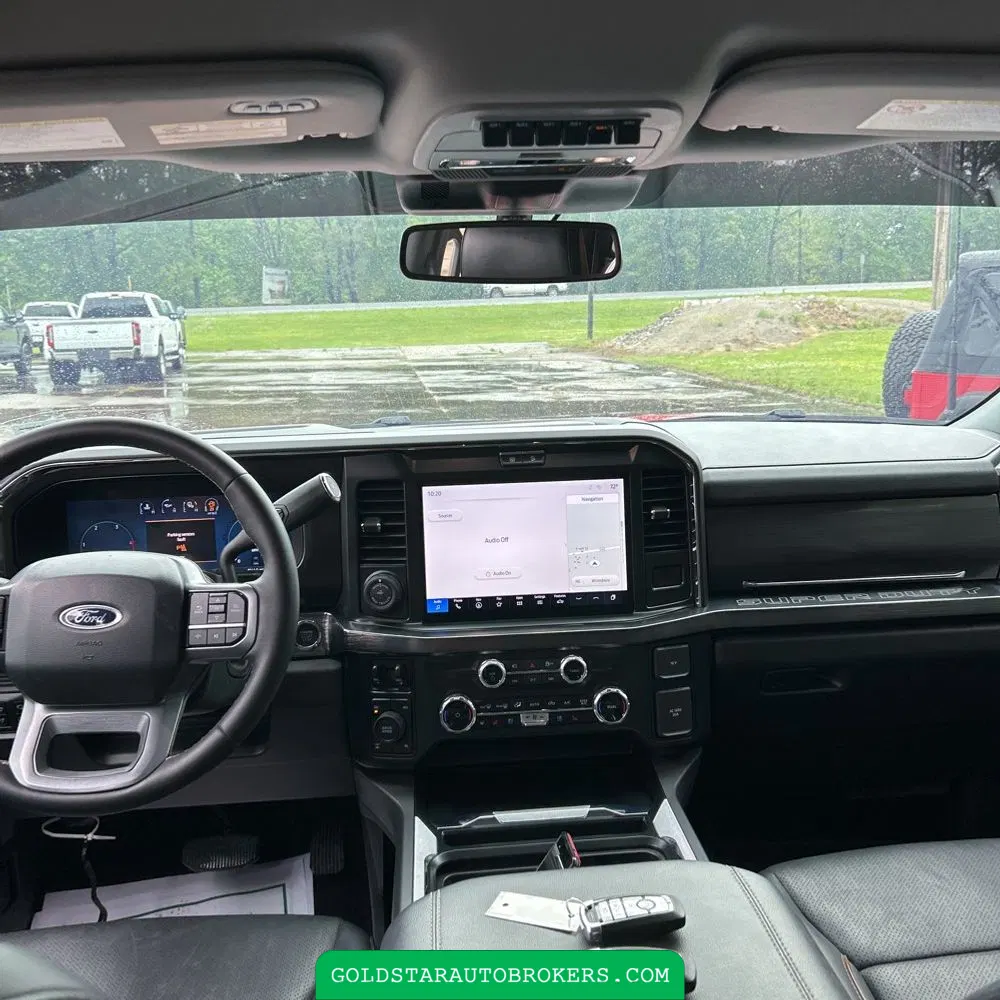 2025 Ford F-350 Super Duty Lariat