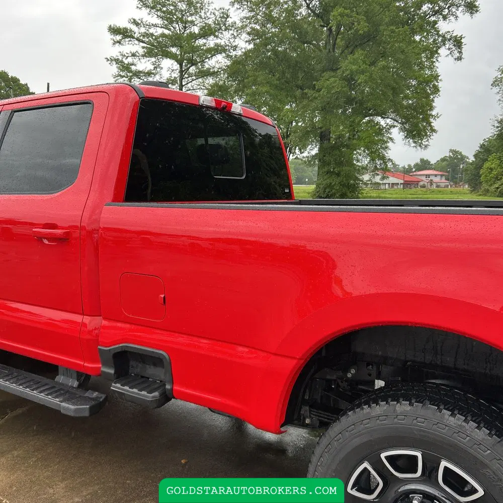 2025 Ford F-350 Super Duty Lariat