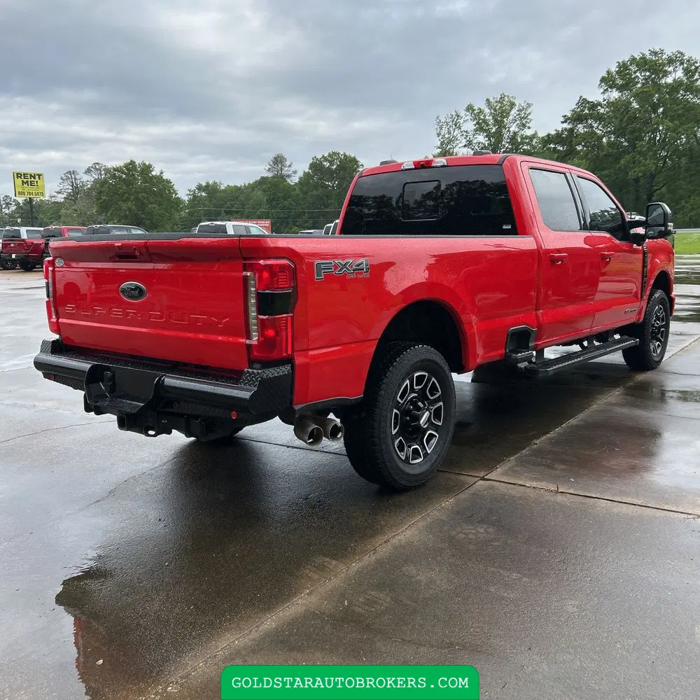 2025 Ford F-350 Super Duty Lariat
