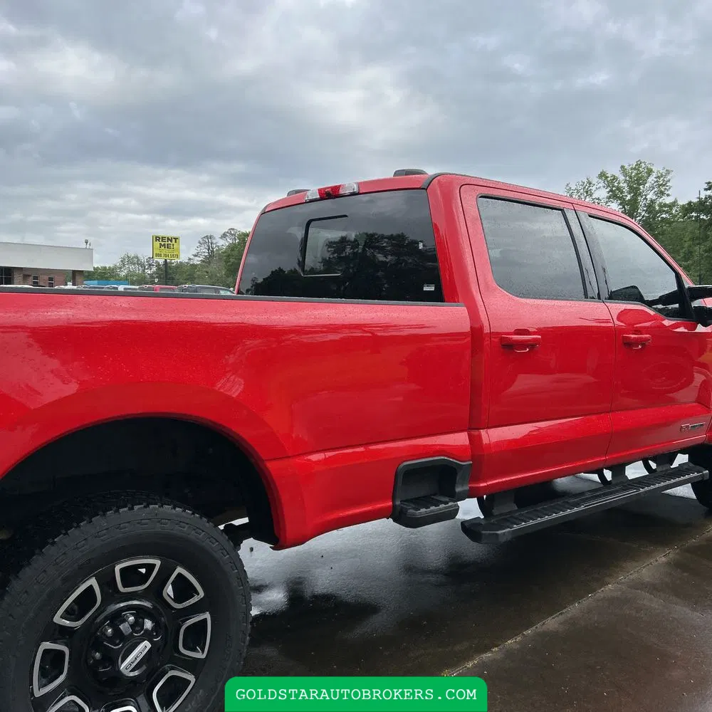 2025 Ford F-350 Super Duty Lariat