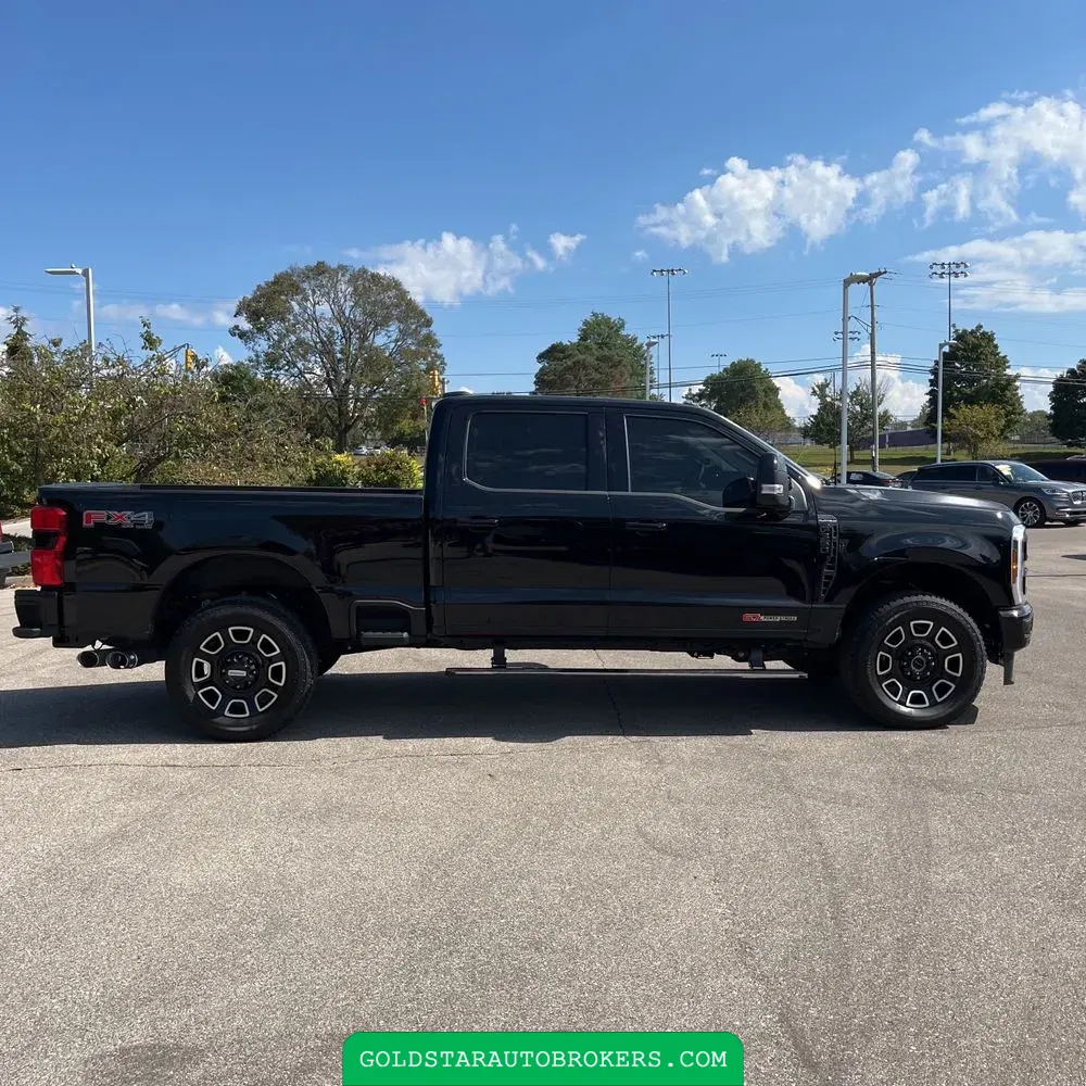 2025 Ford F-350 Super Duty Platinum