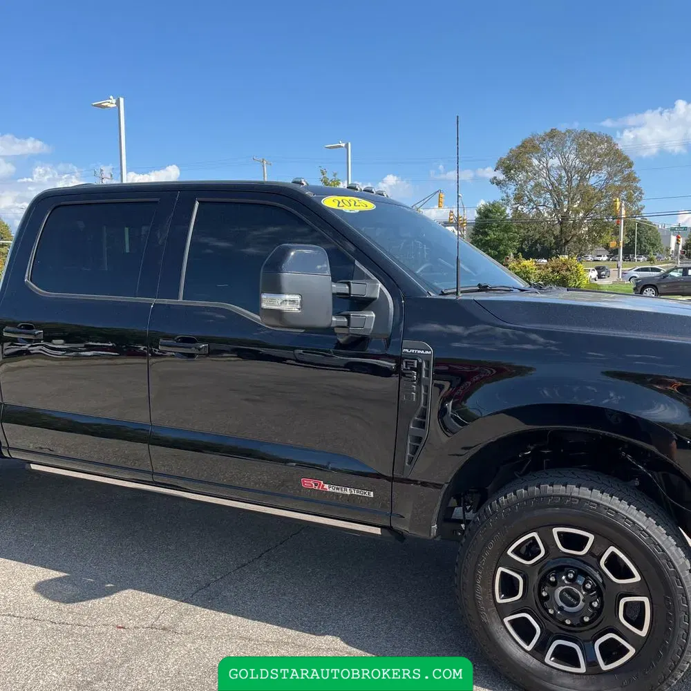 2025 Ford F-350 Super Duty Platinum