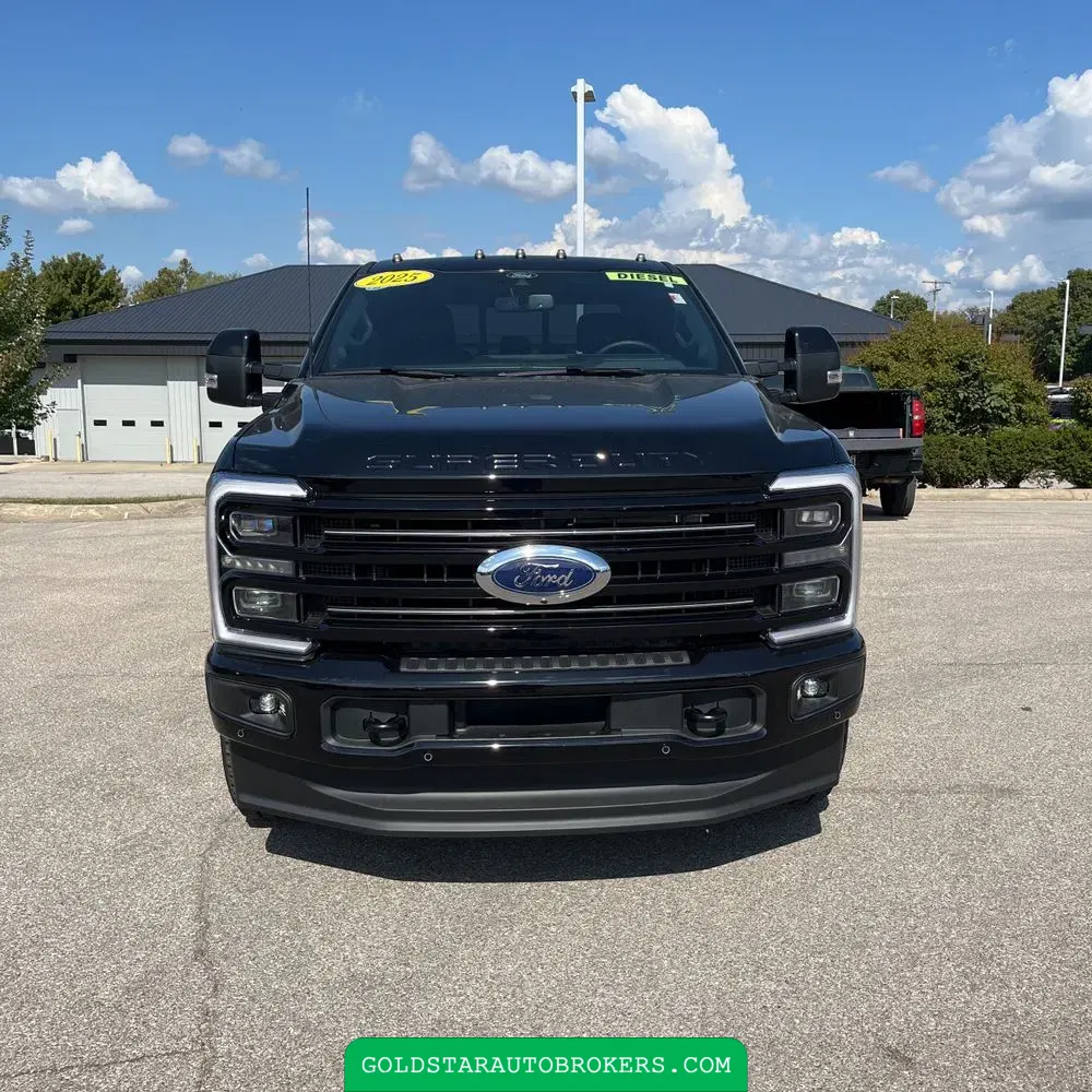 2025 Ford F-350 Super Duty Platinum