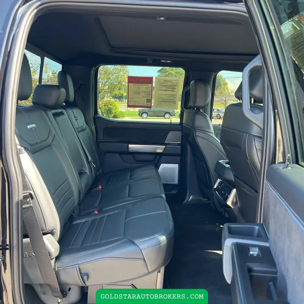 2025 Ford F-350 Super Duty Platinum