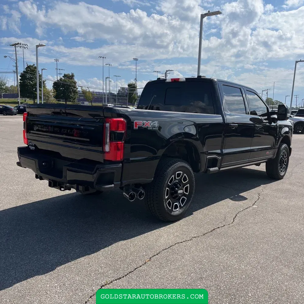 2025 Ford F-350 Super Duty Platinum