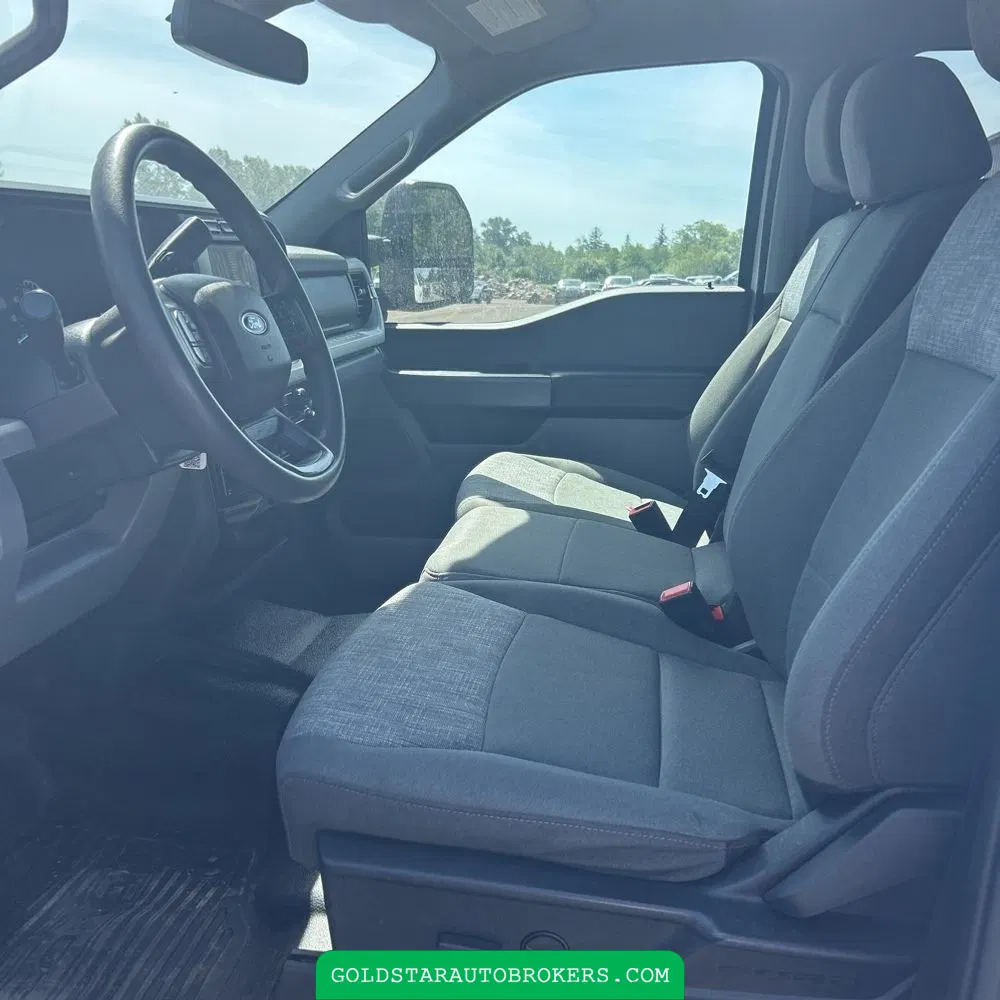 2023 Ford F-350 XLT