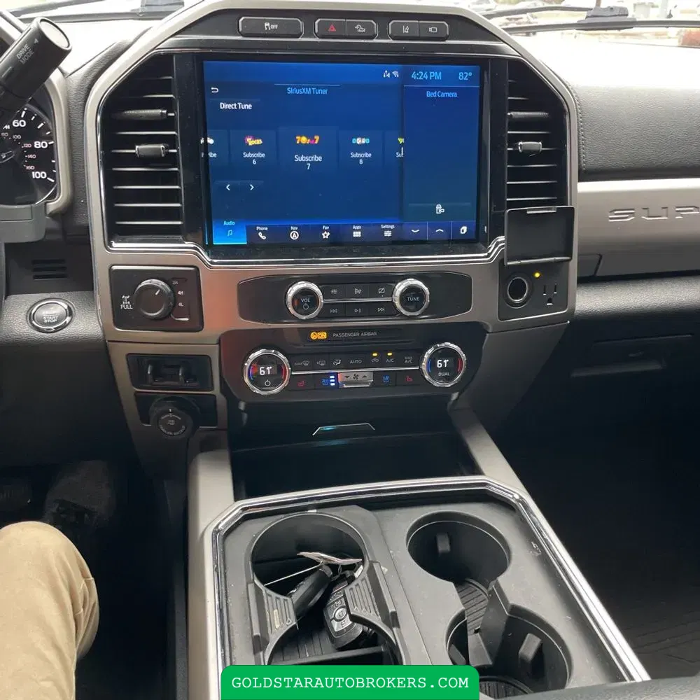 2022 Ford F-350 Super Duty Lariat
