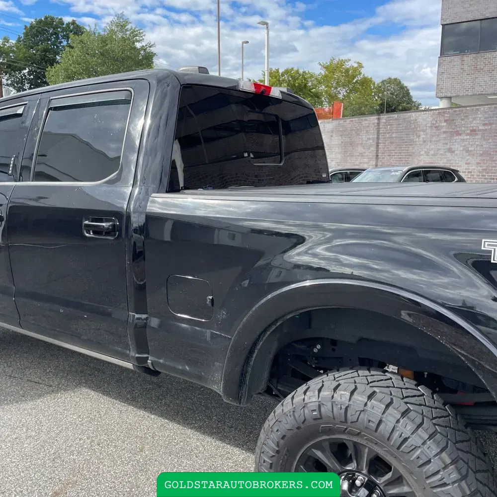 2022 Ford F-350 Super Duty Lariat