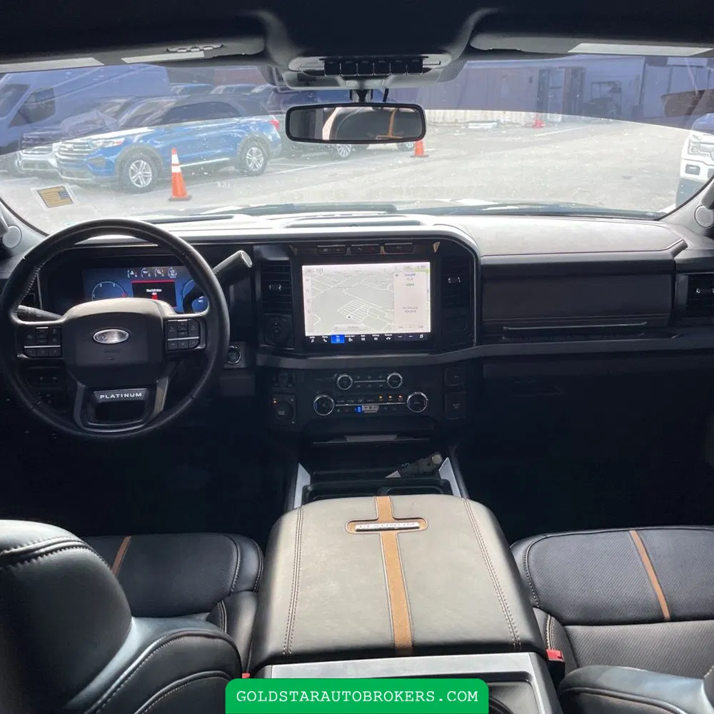 2023 Ford F-350 Super Duty Platinum
