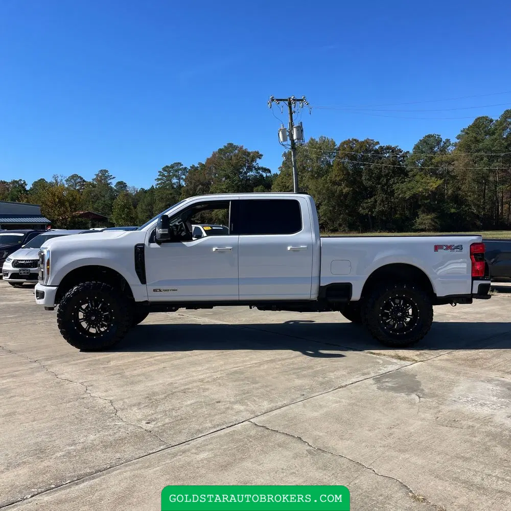 2024 Ford F-350 Super Duty Lariat