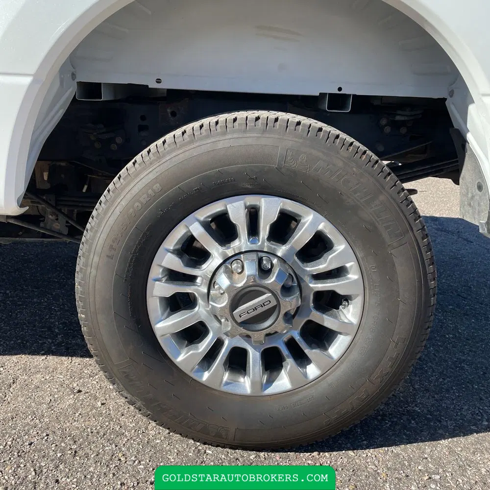 2022 Ford F-350 Super Duty Lariat