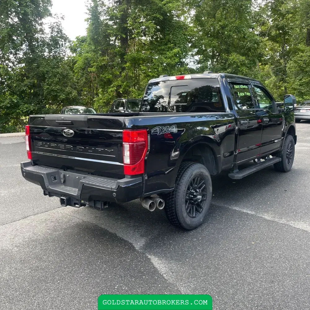 2022 Ford F-350 Super Duty XLT