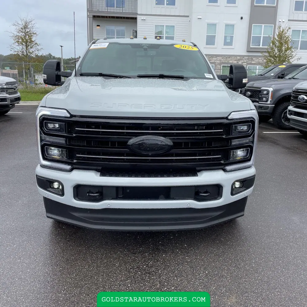 2025 Ford F-350 Super Duty Platinum
