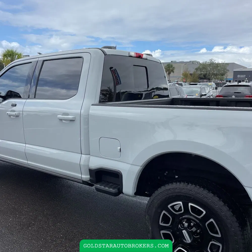 2025 Ford F-350 Super Duty Platinum