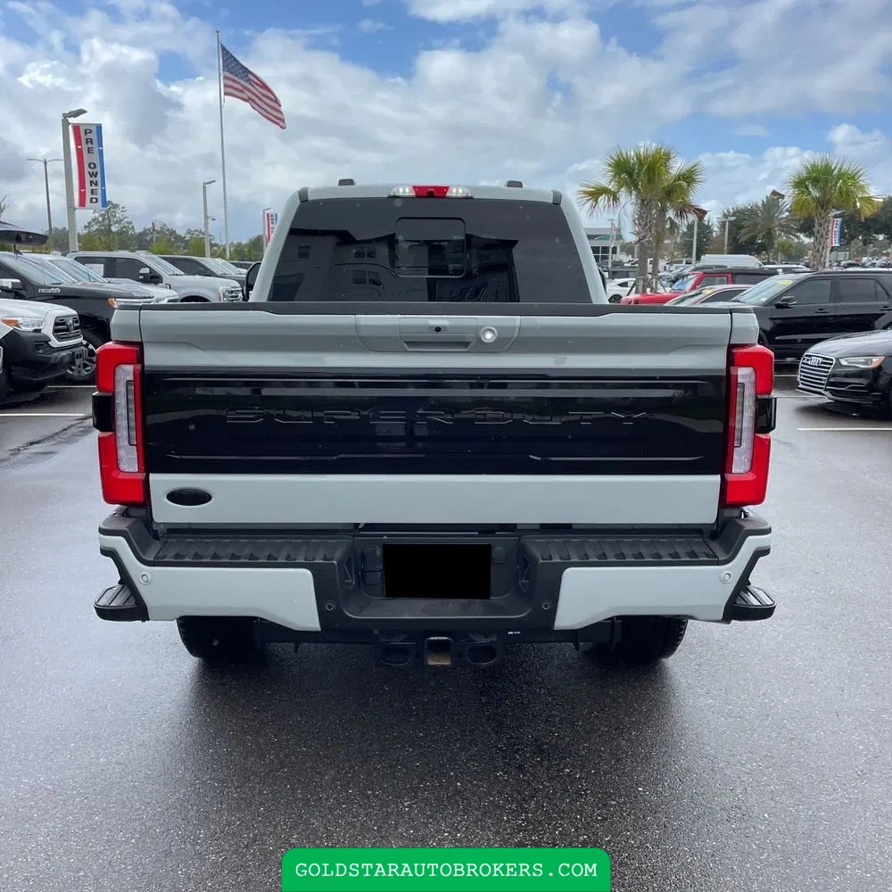 2025 Ford F-350 Super Duty Platinum