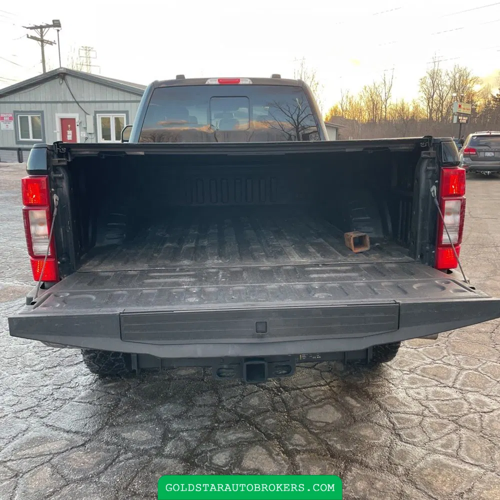 2021 Ford F-350 Super Duty Lariat