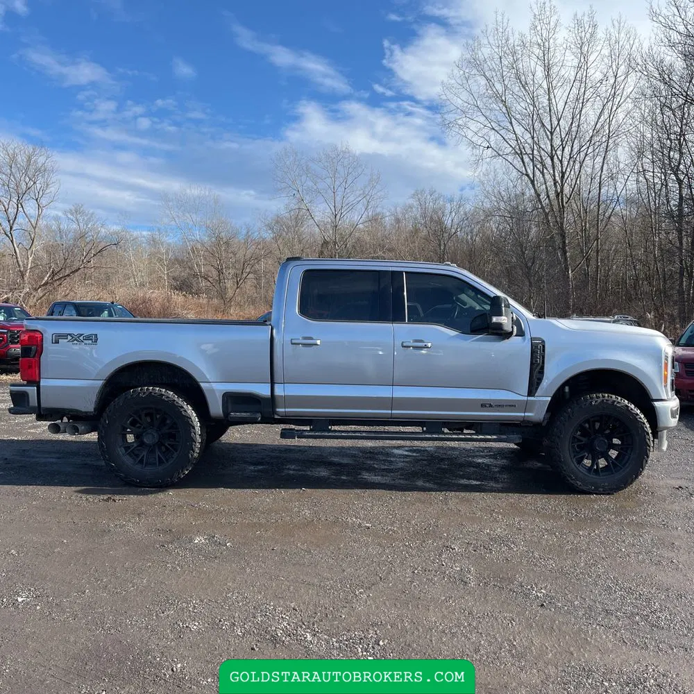 2023 Ford F-350 Super Duty Lariat