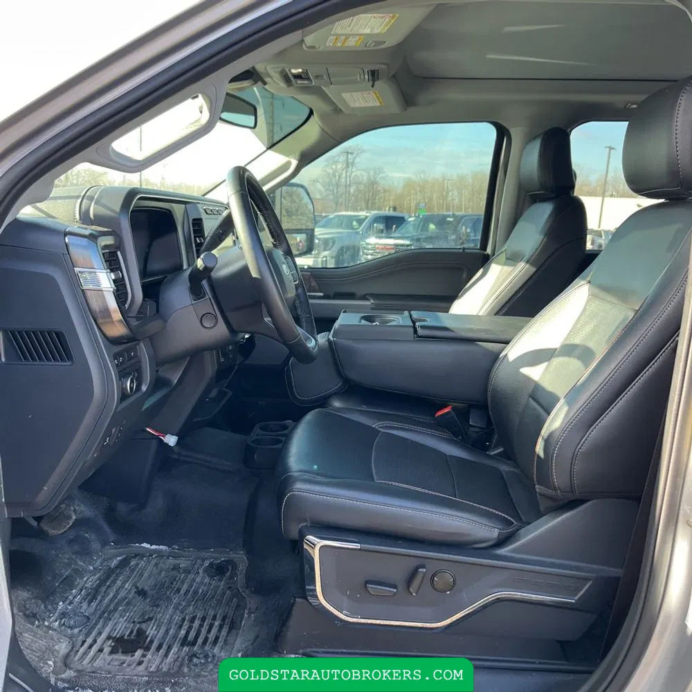 2023 Ford F-350 Super Duty Lariat