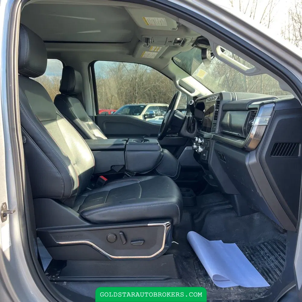 2023 Ford F-350 Super Duty Lariat